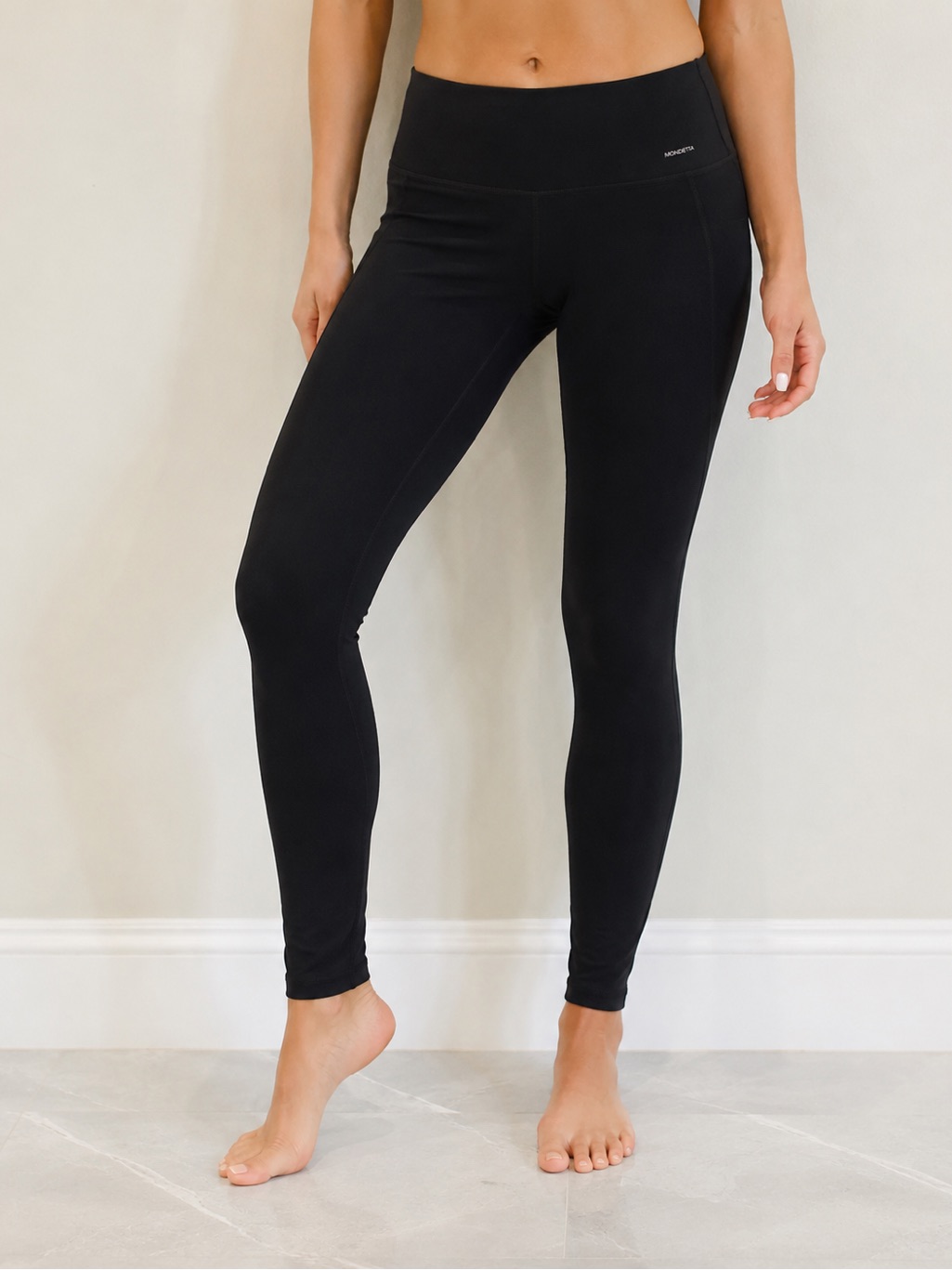 Mondetta Performance + Luxury Women’s Black High-Rise Leggings Size Small